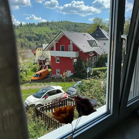 Gemütlich Wohnen In Blankenstein Am Rennsteig